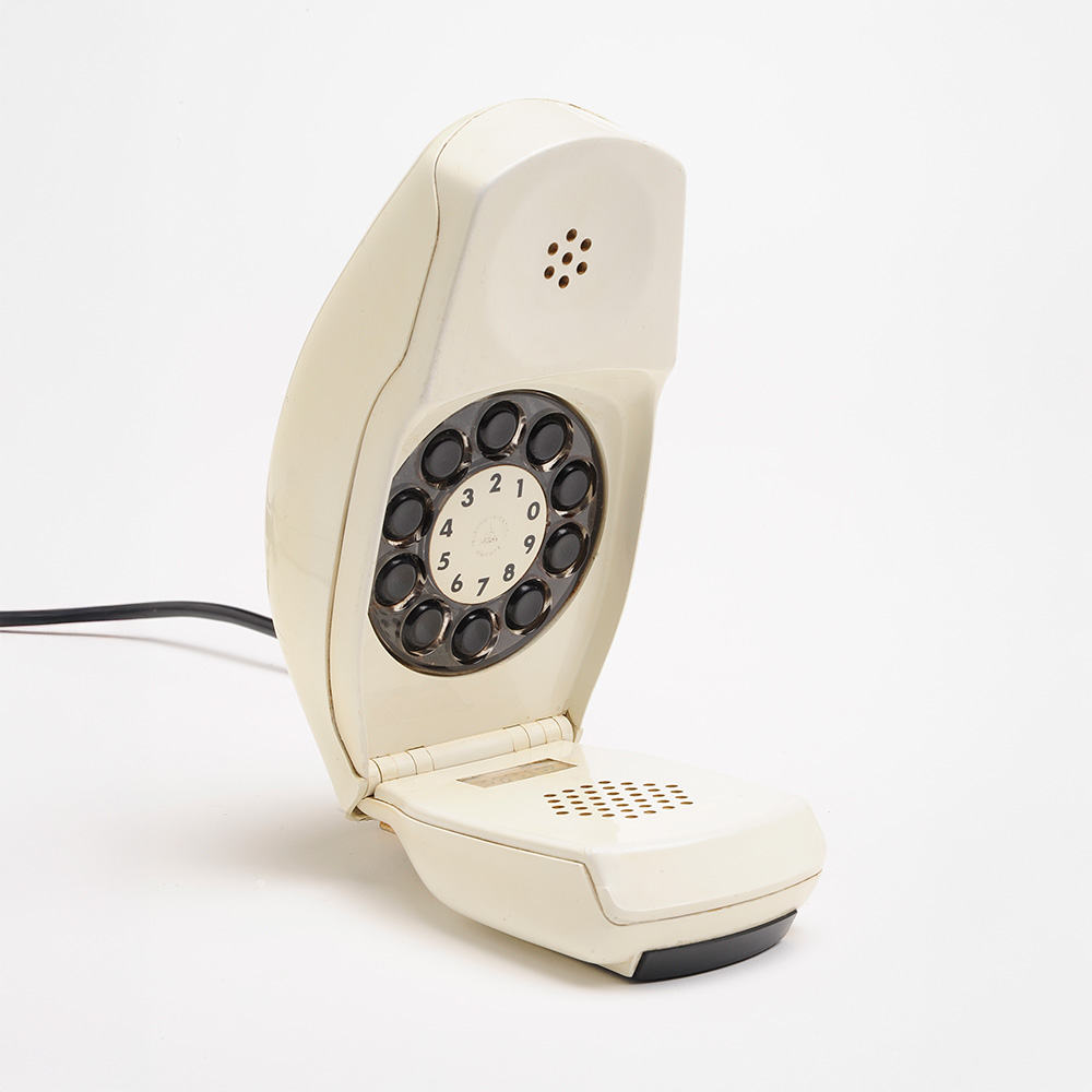 Apparecchio telefonico “Grillo”