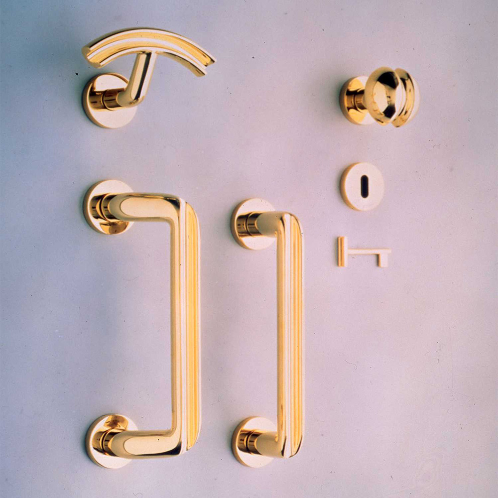 Serie di maniglie/pomello appendiabito “Alessia”