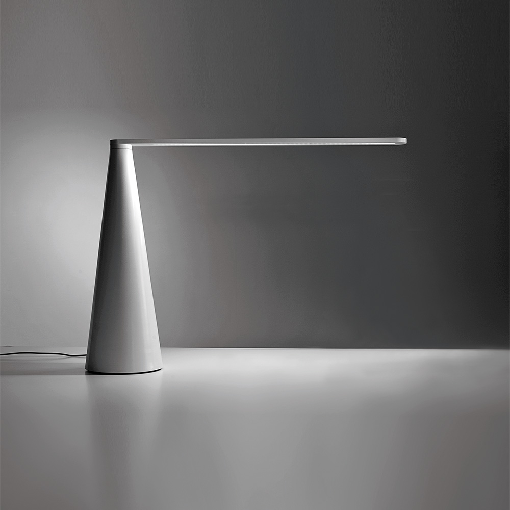 Lampada da tavolo “Elica”