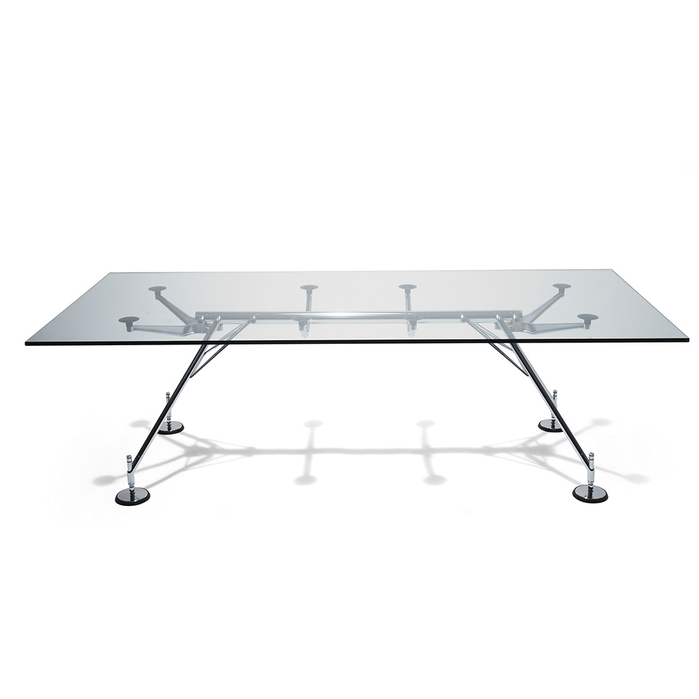 Sistema di tavoli e scrivanie per ufficio “Nomos”