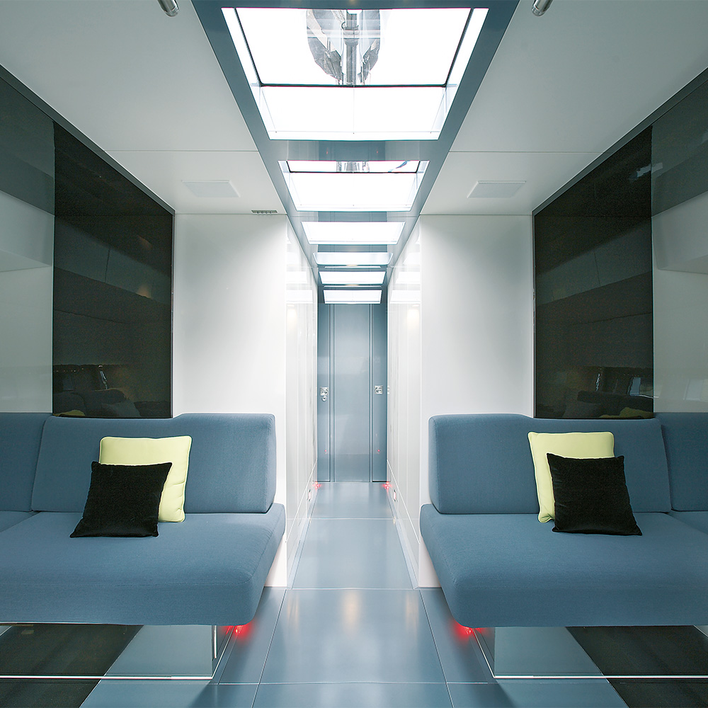 Imbarcazione a vela “Shaka”