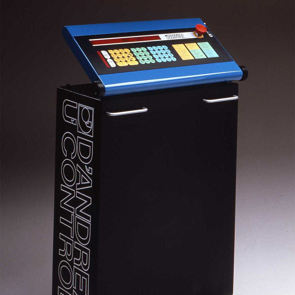 Consolle di comando per macchine utensili “U Control”
